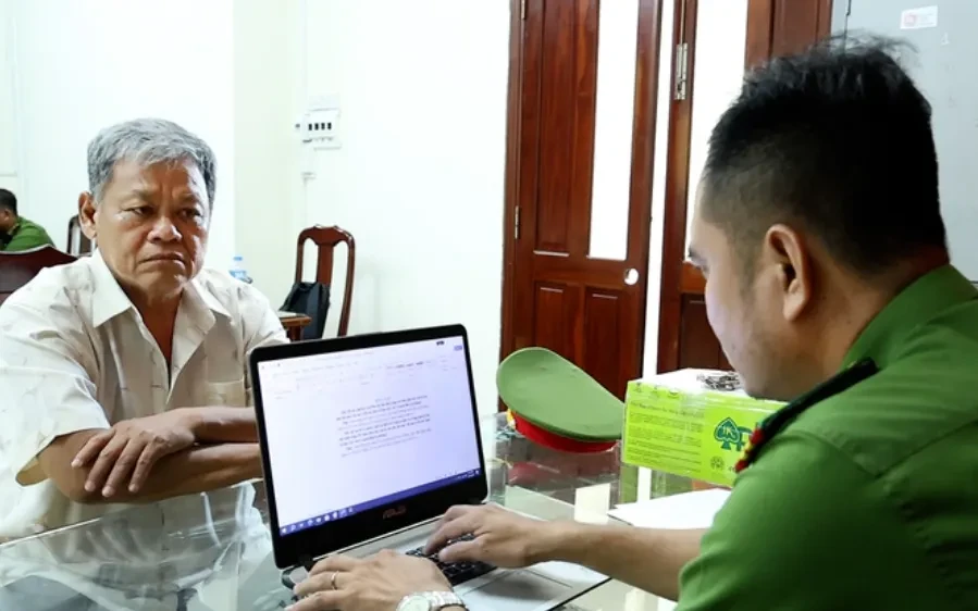 Khởi tố nhóm chiếm đoạt hơn 1.600 tấn cá tra trị giá 45 tỷ đồng ở An Giang Khởi tố nhóm chiếm đoạt hơn 1.600 tấn cá tra trị giá 45 tỷ đồng ở An Giang