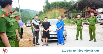 Khởi tố nhóm đối tượng chặn xe, bắn vỡ kính ô tô ở Thái Nguyên