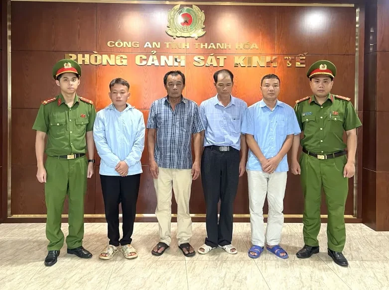 Khởi tố nhóm đối tượng mua bán, tiêu thụ lợn nhiễm dịch tả lợn châu Phi Khởi tố nhóm đối tượng mua bán, tiêu thụ lợn nhiễm dịch tả lợn châu Phi