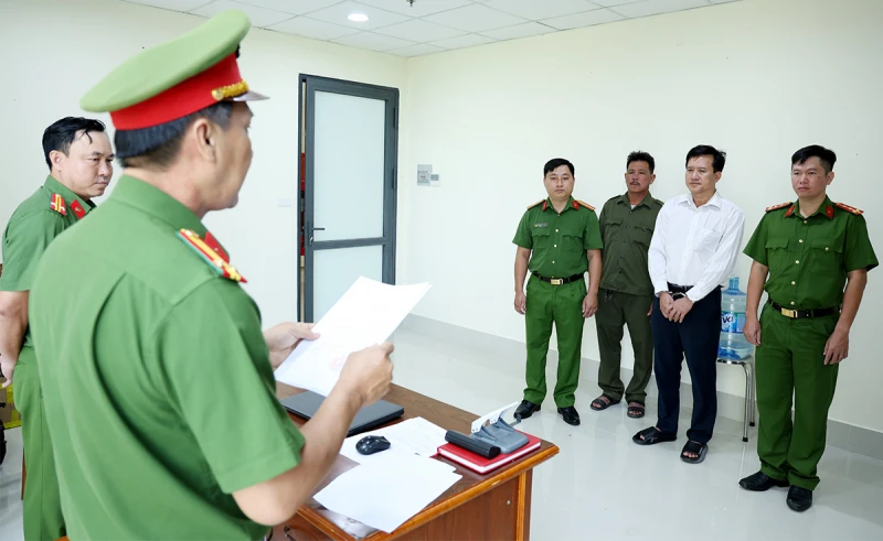 Khởi tố nhóm đối tượng mua bán trái phép hoá đơn, chứng từ ở An Giang Khởi tố nhóm đối tượng mua bán trái phép hoá đơn, chứng từ ở An Giang