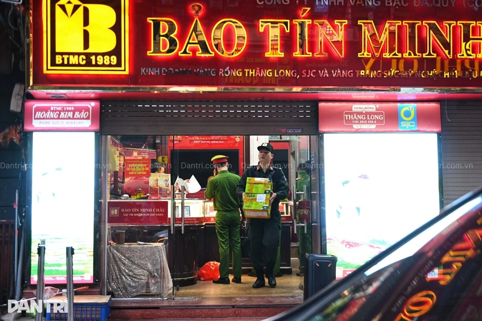 Khởi tố ông Vũ Minh Châu, người sáng lập Bảo Tín Minh Châu Khởi tố ông Vũ Minh Châu, người sáng lập Bảo Tín Minh Châu