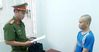 Khởi tố ‘quái xế’ tông CSGT