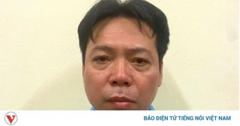 Khởi tố tài xế dùng điện thoại khi lái xe gây tai nạn khiến 2 người tử vong