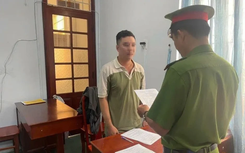 Khởi tố tài xế xe tải vi phạm nồng độ cồn gây tai nạn chết người Khởi tố tài xế xe tải vi phạm nồng độ cồn gây tai nạn chết người
