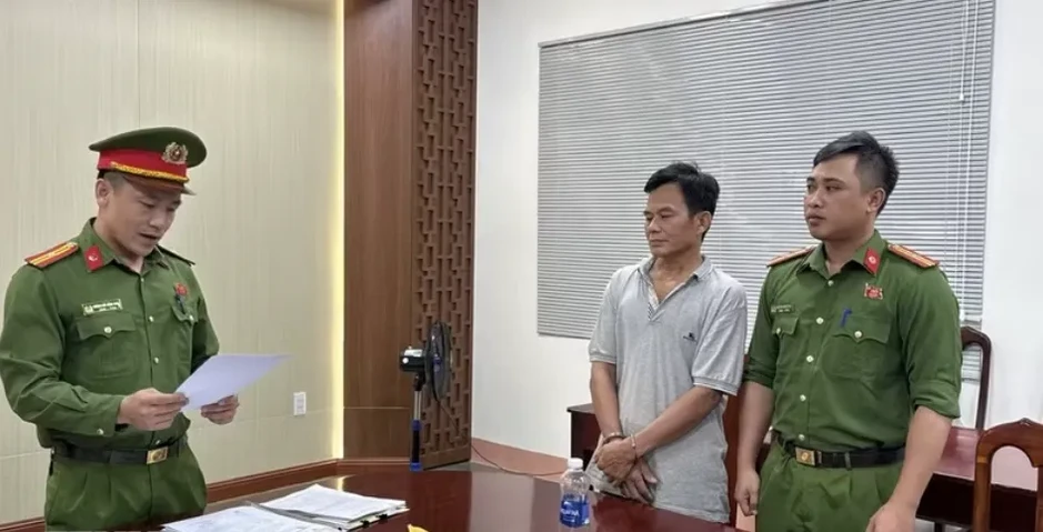 Khởi tố tài xế xe tải vượt ẩu gây tai nạn khiến 2 người tử vong ở Đắk Lắk Khởi tố tài xế xe tải vượt ẩu gây tai nạn khiến 2 người tử vong ở Đắk Lắk