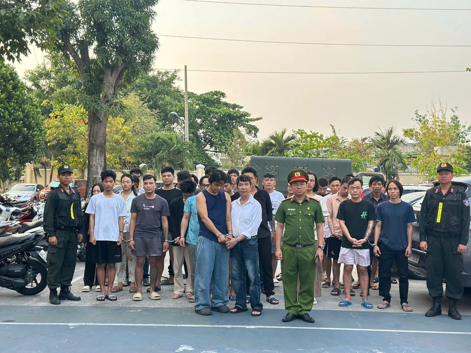 Khởi tố, tạm giam 71 đối tượng mua bán, tàng trữ và sử dụng trái phép chất ma túy Khởi tố, tạm giam 71 đối tượng mua bán, tàng trữ và sử dụng trái phép chất ma túy