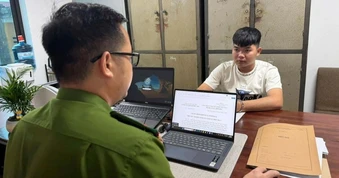Khởi tố thanh niên 22 tuổi cầm dao phay tấn công vợ và mẹ vợ