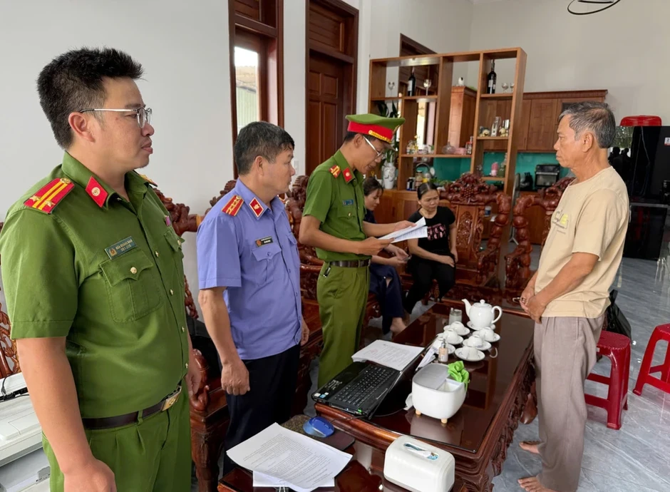 Khởi tố thêm 3 bị can liên quan vụ sai phạm cổ phần hóa công ty cà phê ở Gia Lai Khởi tố thêm 3 bị can liên quan vụ sai phạm cổ phần hóa công ty cà phê ở Gia Lai