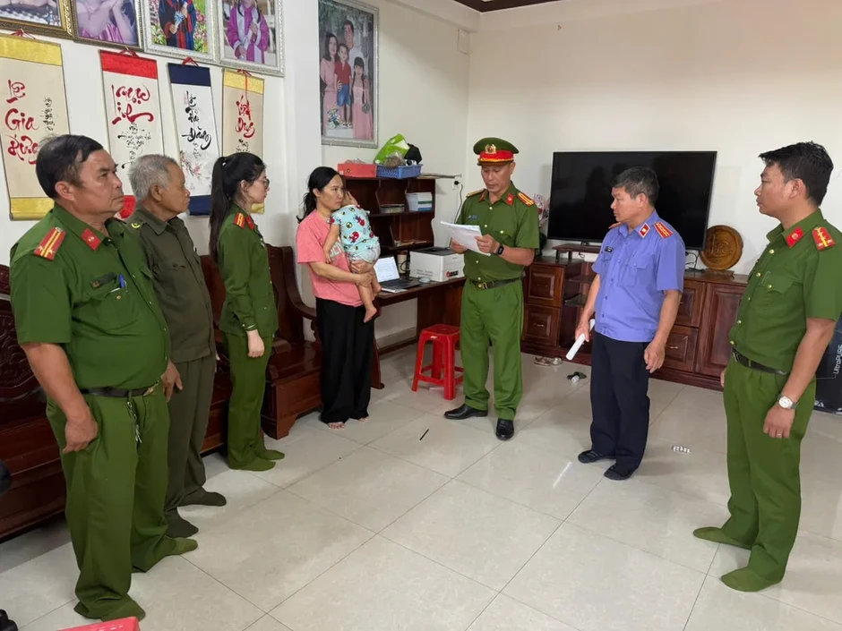 Khởi tố thêm 3 bị can vụ thất thoát hơn 3,2 tỷ đồng tại Công ty Cà phê Gia Lai Khởi tố thêm 3 bị can vụ thất thoát hơn 3,2 tỷ đồng tại Công ty Cà phê Gia Lai
