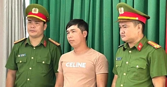 Khởi tố thuyền trưởng nhận giữ thuê thiết bị giám sát của tàu cá khác