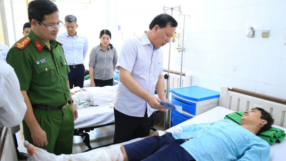 Khởi tố vụ cháy xe khách khiến 7 người tử vong ở Đồng Nai