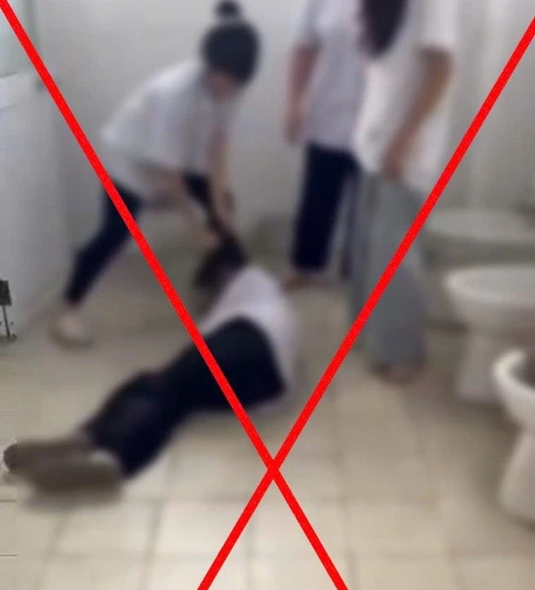 Khởi tố vụ đánh hội đồng nữ sinh lớp 10, đăng video lên Facebook Khởi tố vụ đánh hội đồng nữ sinh lớp 10, đăng video lên Facebook