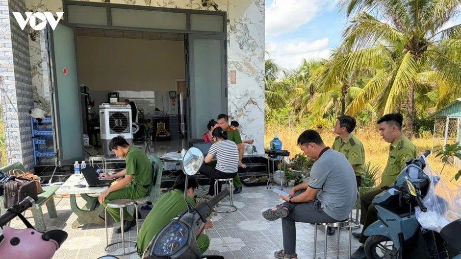 Khởi tố vụ nuôi nhốt 104 cá thể động vật hoang dã Khởi tố vụ nuôi nhốt 104 cá thể động vật hoang dã