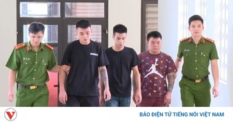 Kiếm cớ va quệt xe để cưỡng đoạt tài sản