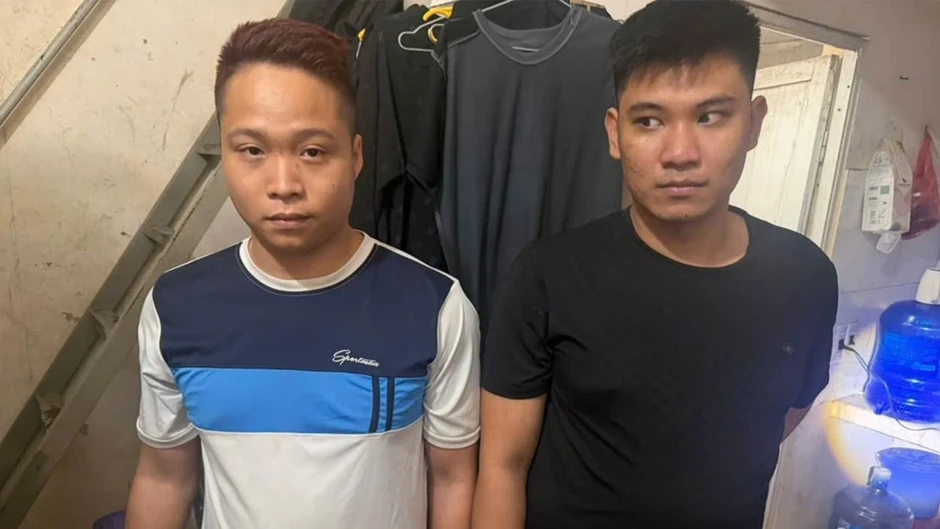 Kiểm tra hành chính, lộ nhóm sử dụng ma túy trong phòng trọ Kiểm tra hành chính, lộ nhóm sử dụng ma túy trong phòng trọ
