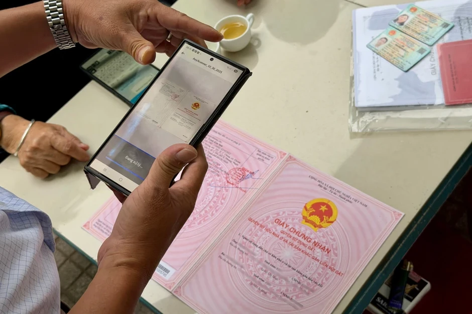 Kiện cấp giấy chứng nhận quyền sử dụng đất: Kiện ai mới đúng? Kiện cấp giấy chứng nhận quyền sử dụng đất: Kiện ai mới đúng?
