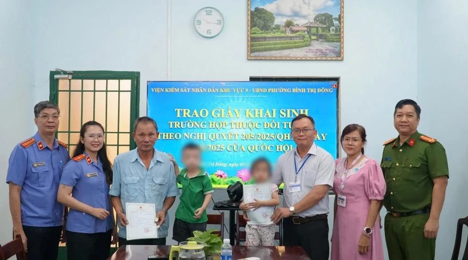 Kiến nghị nhân văn của VKSND TP.HCM gửi Chủ tịch UBND TP.HCM Kiến nghị nhân văn của VKSND TP.HCM gửi Chủ tịch UBND TP.HCM