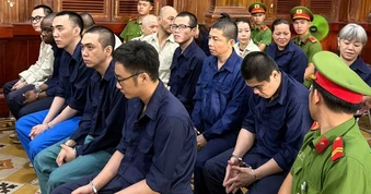 Kinh hoàng mạng lưới rửa tiền xuyên lục địa
