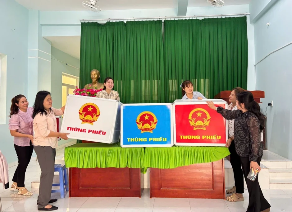 Lá phiếu - niềm tin cho ngày hội toàn dân vào 15-3