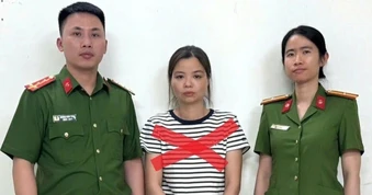 Làm 49 sổ đỏ giả để kêu gọi đầu tư bất động sản, nữ quái lừa 180 tỷ đồng
