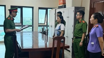 Làm con dấu, lừa bán đất, chiếm đoạt hơn 42 tỷ đồng