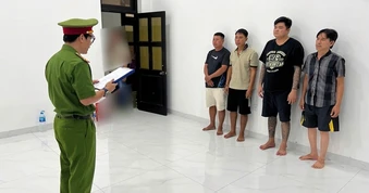 Lâm Đồng triệt phá nhóm cá độ bóng đá qua mạng