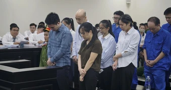Làm giả 100 tấn thực phẩm chức năng, hai cựu giám đốc được chia 6 tỷ đồng