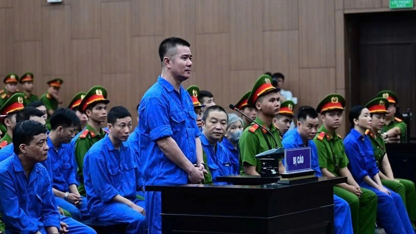 Làm rõ hành vi môi giới, đưa hối lộ của bà "trùm" Mai Anh Làm rõ hành vi môi giới, đưa hối lộ của bà "trùm" Mai Anh