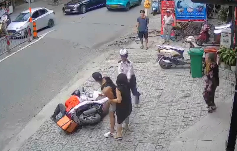 Làm rõ vụ người đàn ông đánh nữ nhân viên giao hàng