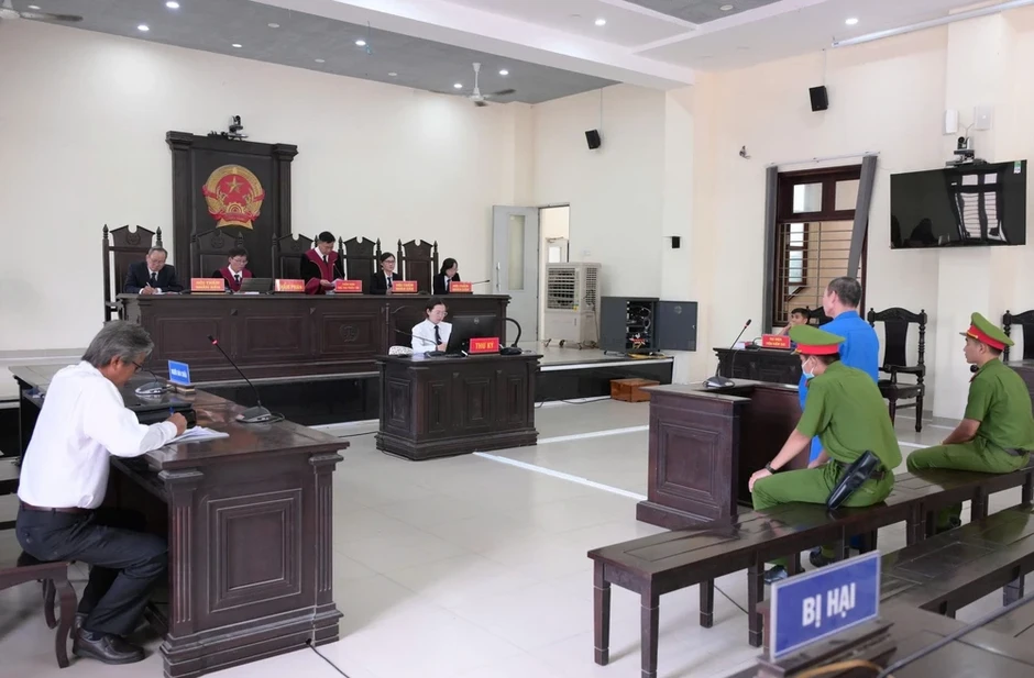 Lãnh án giết người xuất phát từ mâu thuẫn đất đai với cháu ruột Lãnh án giết người xuất phát từ mâu thuẫn đất đai với cháu ruột