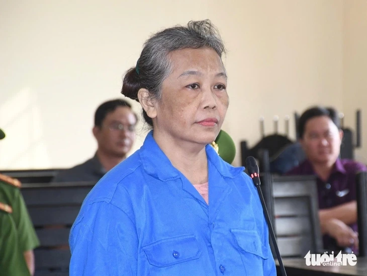 Lãnh án tù vì đăng tải, chia sẻ thông tin sai sự thật, xúc phạm lãnh đạo Nhà nước Lãnh án tù vì đăng tải, chia sẻ thông tin sai sự thật, xúc phạm lãnh đạo Nhà nước