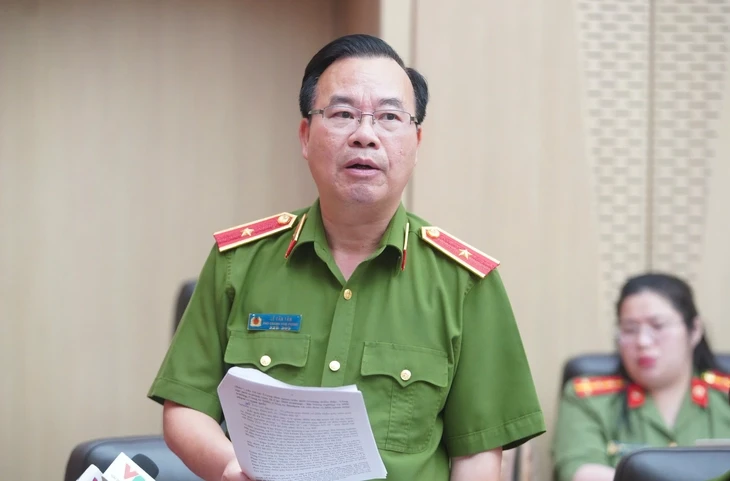 Lãnh đạo Trung tâm Quan trắc môi trường miền Bắc rút tiền ngân sách, chia chác ra sao? Lãnh đạo Trung tâm Quan trắc môi trường miền Bắc rút tiền ngân sách, chia chác ra sao?