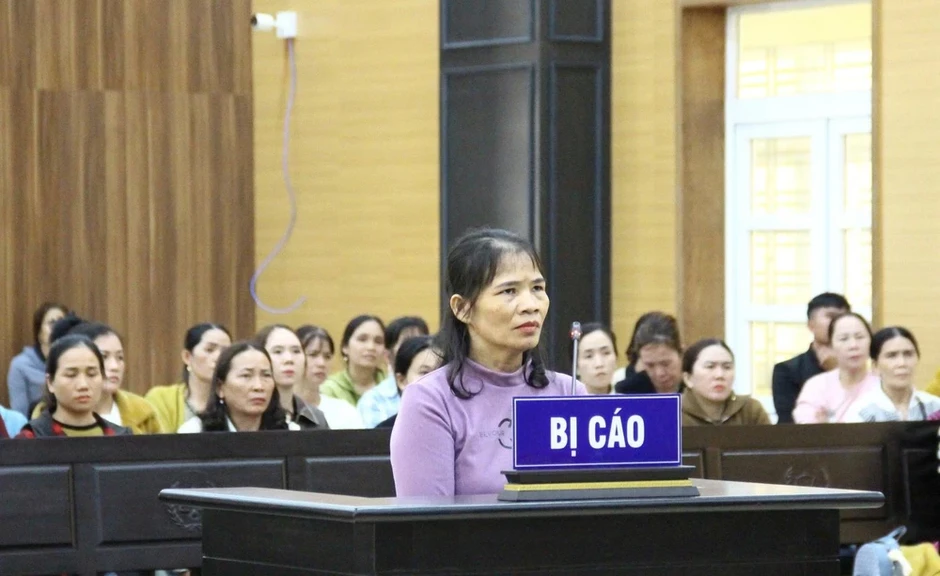 Lập 82 dây hụi để lừa đảo, nữ chủ hụi bị phạt 17 năm tù Lập 82 dây hụi để lừa đảo, nữ chủ hụi bị phạt 17 năm tù