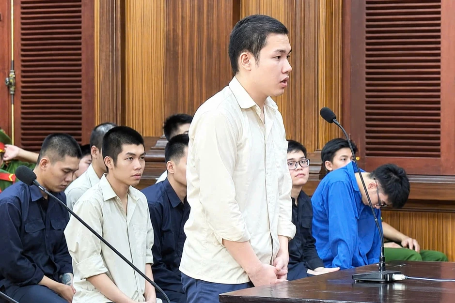 Lập kho buôn ma túy, 3 thanh niên ở TPHCM lĩnh án tử Lập kho buôn ma túy, 3 thanh niên ở TPHCM lĩnh án tử