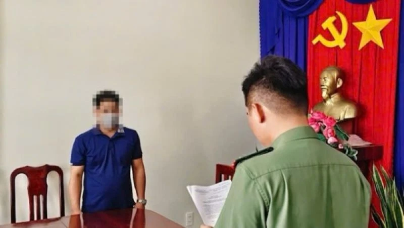 Lập tài khoản giả danh vợ cũ rồi đăng tin tìm người ‘giao lưu tình cảm’ Lập tài khoản giả danh vợ cũ rồi đăng tin tìm người ‘giao lưu tình cảm’