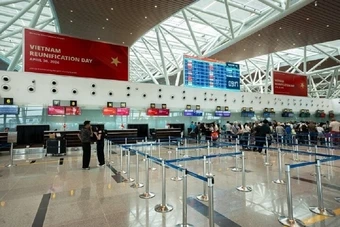 Lật tẩy chiêu trò lừa đưa cơ sở kinh doanh vào hoạt động tại sân bay Đà Nẵng