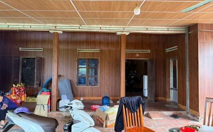 Lật tẩy thủ đoạn 'ốp gỗ' nhà dân trong diện giải tỏa hòng chiếm đoạt 8 tỷ tiền đền bù Lật tẩy thủ đoạn 'ốp gỗ' nhà dân trong diện giải tỏa hòng chiếm đoạt 8 tỷ tiền đền bù
