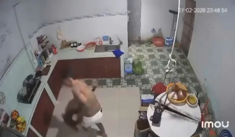 Lê Hữu Nghị đánh người yêu tử vong sau khi kể chuyện đâm trọng thương Lê Hữu Nghị đánh người yêu tử vong sau khi kể chuyện đâm trọng thương