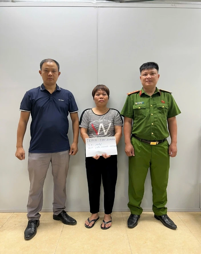 Lê Thị Nhàn 50 tuổi trở về đầu thú