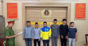 Lên mạng hẹn nhau giải quyết mâu thuẫn, 8 thanh niên bị khởi tố