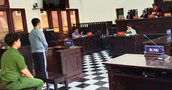 Lĩnh 15 năm tù vì nổ súng bắn bạn nhậu