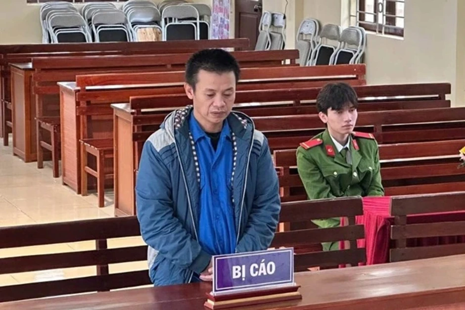 Lĩnh án tù vì chở pháo thuê lấy 1 triệu đồng tiền công Lĩnh án tù vì chở pháo thuê lấy 1 triệu đồng tiền công