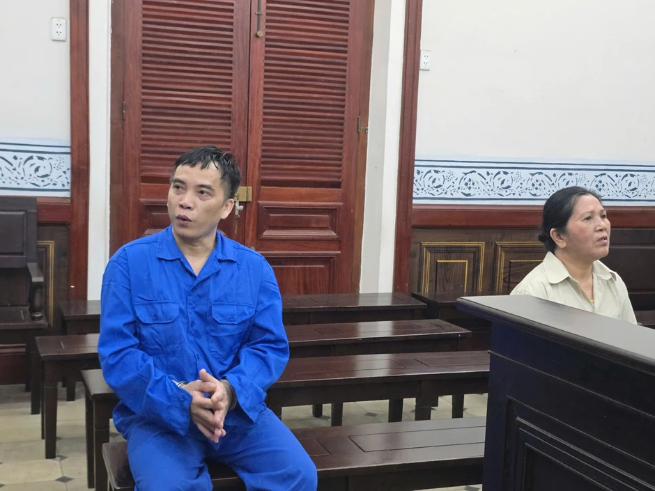 Lĩnh án vì nhiều lần mua dâm các thiếu nữ mới lớn Lĩnh án vì nhiều lần mua dâm các thiếu nữ mới lớn