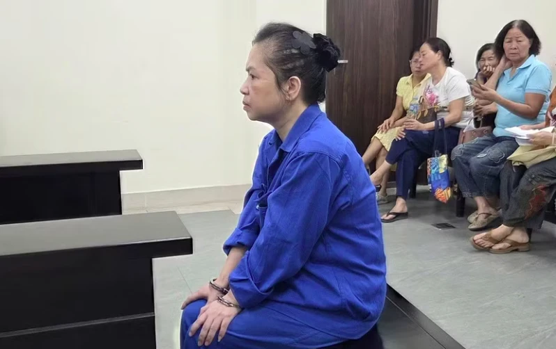 Lợi dụng dịch COVID-19, nữ giám đốc 2 công ty du lịch chiếm đoạt tiền của 311 khách hàng Lợi dụng dịch COVID-19, nữ giám đốc 2 công ty du lịch chiếm đoạt tiền của 311 khách hàng