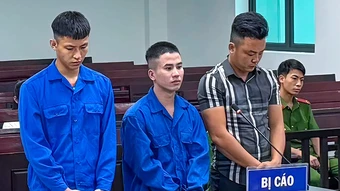 Lòng tham sau khi bán tài khoản ngân hàng để né xác thực sinh trắc học