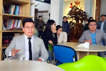 Lừa bán đồng tiền QFS: Ông chủ Công ty triệu Nụ Cười thu 33 , 9 tỷ đồng