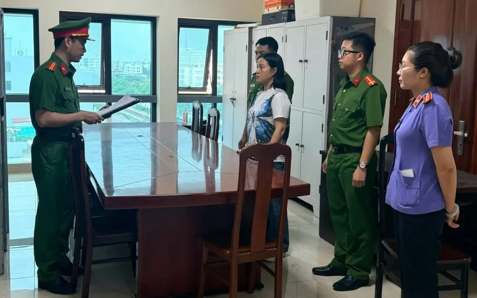 Lừa đảo hơn 42 tỷ đồng bằng chiêu bán đất giá rẻ Lừa đảo hơn 42 tỷ đồng bằng chiêu bán đất giá rẻ