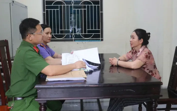 Lừa góp vốn buôn hải sản, hứa lãi cao rồi chiếm đoạt hơn 50 tỷ đồng Lừa góp vốn buôn hải sản, hứa lãi cao rồi chiếm đoạt hơn 50 tỷ đồng