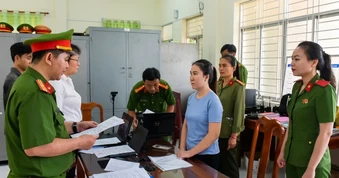 Lừa mượn tiền để đáo hạn ngân hàng, hai vợ chồng chiếm đoạt gần 15 tỷ đồng