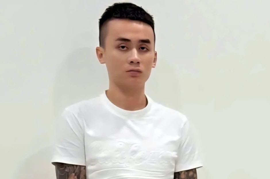 Lừa phụ nữ đến nhà để hiếp dâm, lấy điện thoại Lừa phụ nữ đến nhà để hiếp dâm, lấy điện thoại
